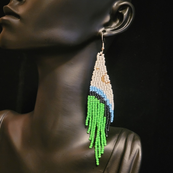 Bohemian Crescent Moon Beaded Earrings - Picture 3 of 4